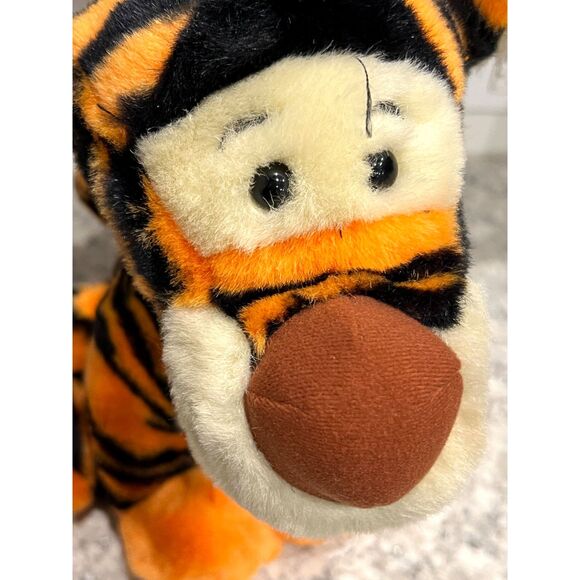 Vintage Disneyland Tigger Plush - Sitting Winnie the Pooh Stuffed Animal Toy 14" - Picture 5 of 10